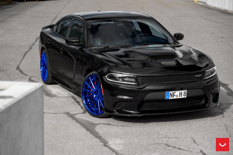  Dodge Charger SRT on Vossen Wheels (VFS2) 2017 года  (фото 25 из 26)